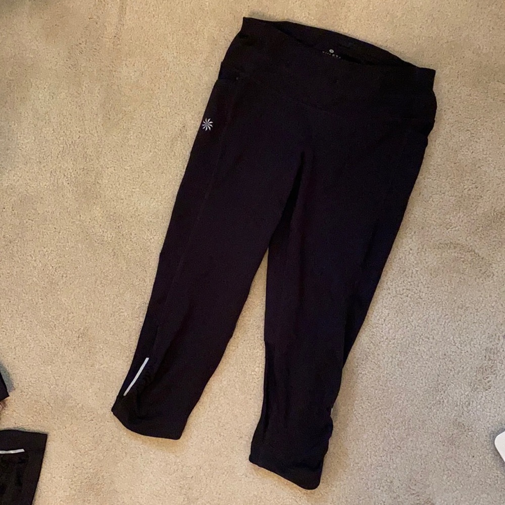 Athleta crop leggings